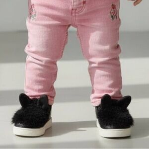 Cat & Jack Black Furry Bunnie Shoes Size 5 Vegan Leather Slip On Sneakers